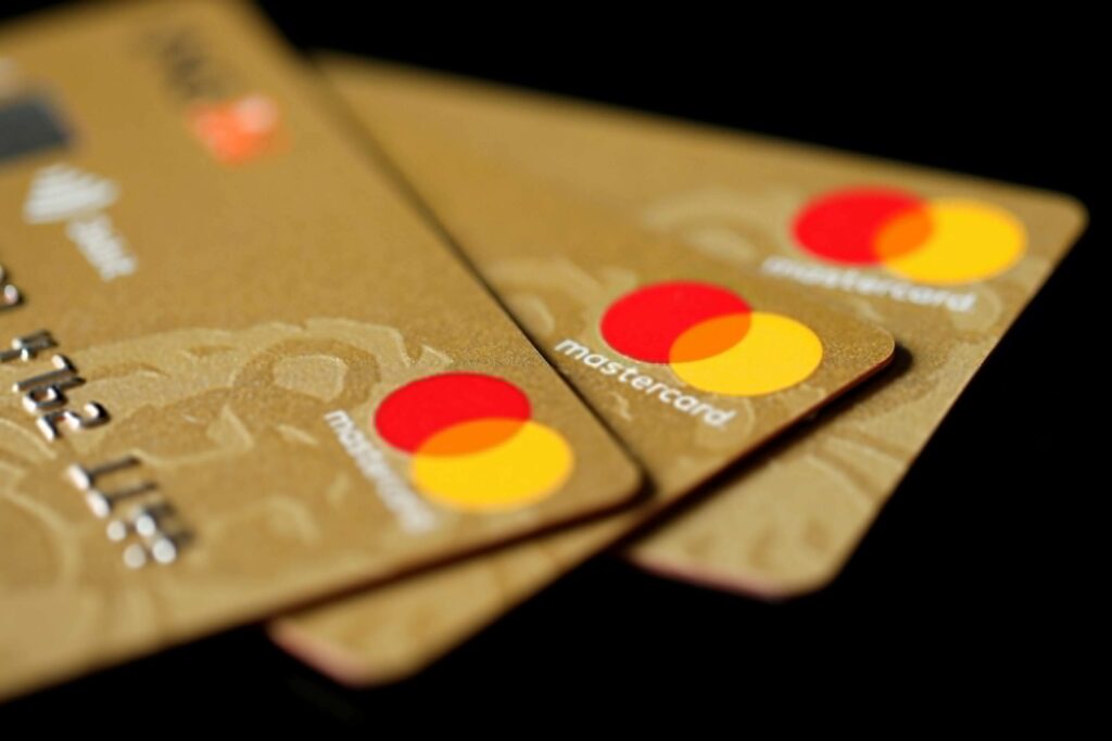 New Credit Card Late Fee Rule Faces Legal Challenges: What This Means for Consumers