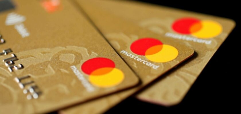 New Credit Card Late Fee Rule Faces Legal Challenges: What This Means for Consumers